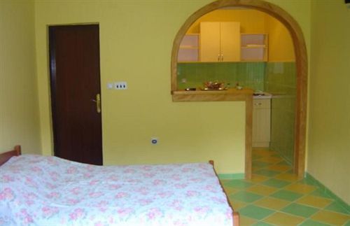 Studio Apartments Petkovic Тиват Экстерьер фото