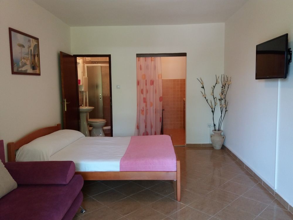 Studio Apartments Petkovic Тиват Экстерьер фото